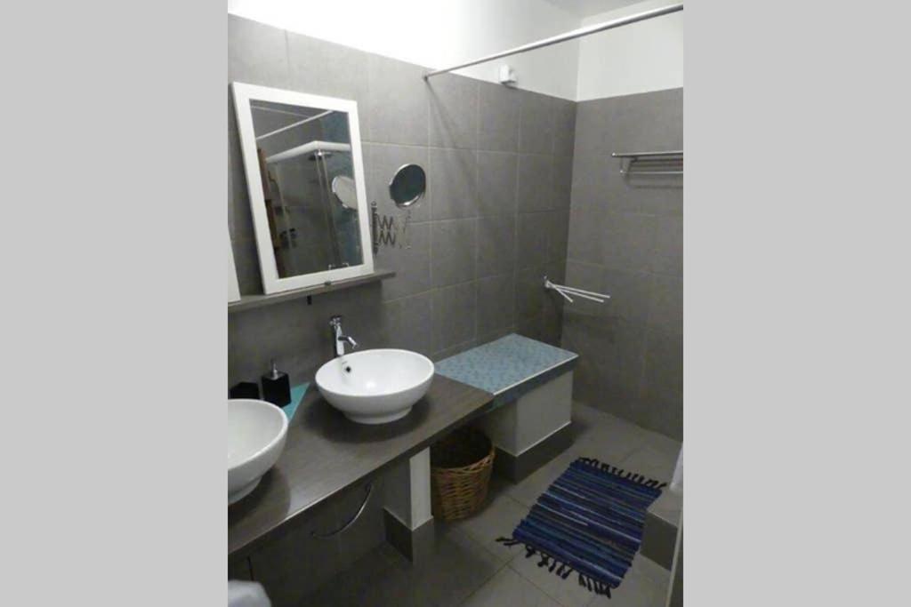 Appartamento Un pied-à-terre au centre de Papeete Papeete  Esterno foto